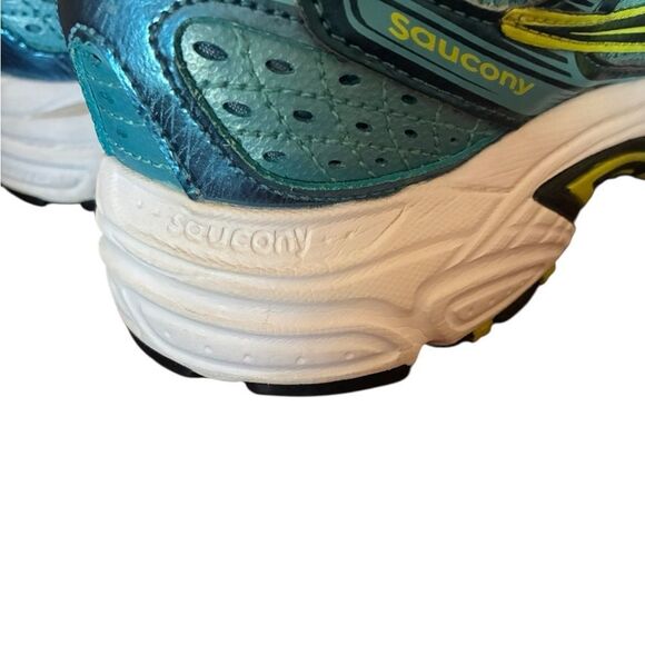 Saucony Women's Size 7.5 Blue and Green Running Shoes - Picture 7 of 10